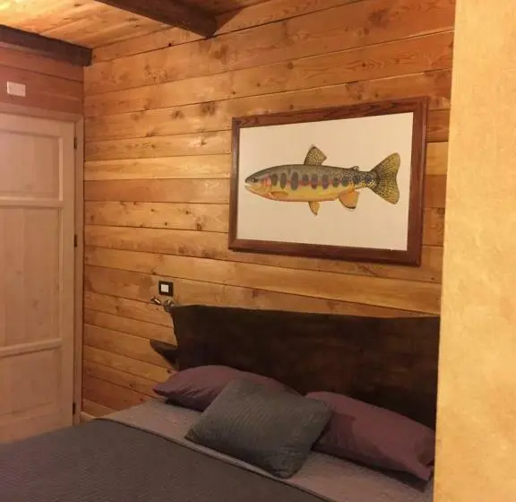 スタンダードルーム, Trout Lodge
