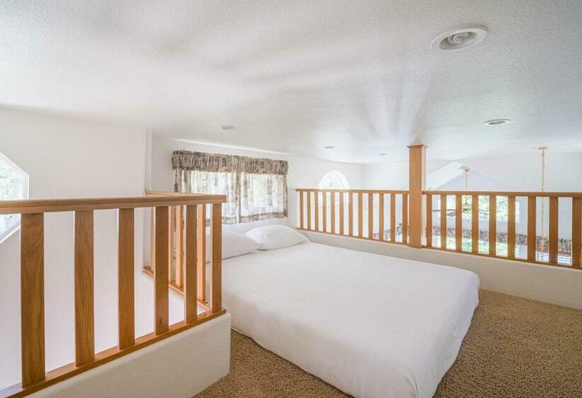 침실 1개 주택, Strawhouse Resorts