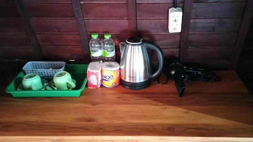 חדר סטנדרט עם מרפסת, D Kailash Retreat