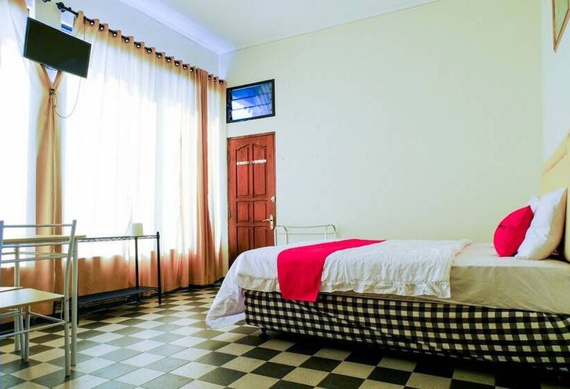 Номер Стандарт, Reddoorz Near Stab Syailendra Kopeng