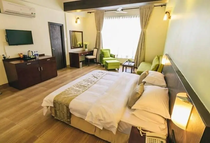 デラックスルーム, The Greenfields Resort And Convention