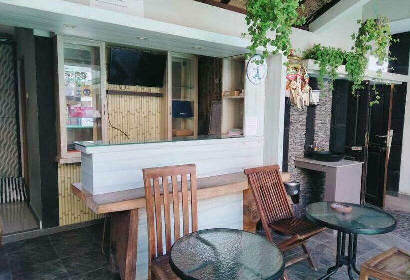 デラックスルーム, New Kubu Di Bukit