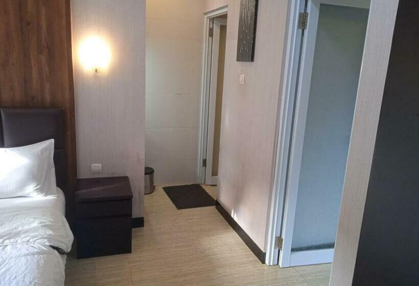 デラックスルーム, New Kubu Di Bukit