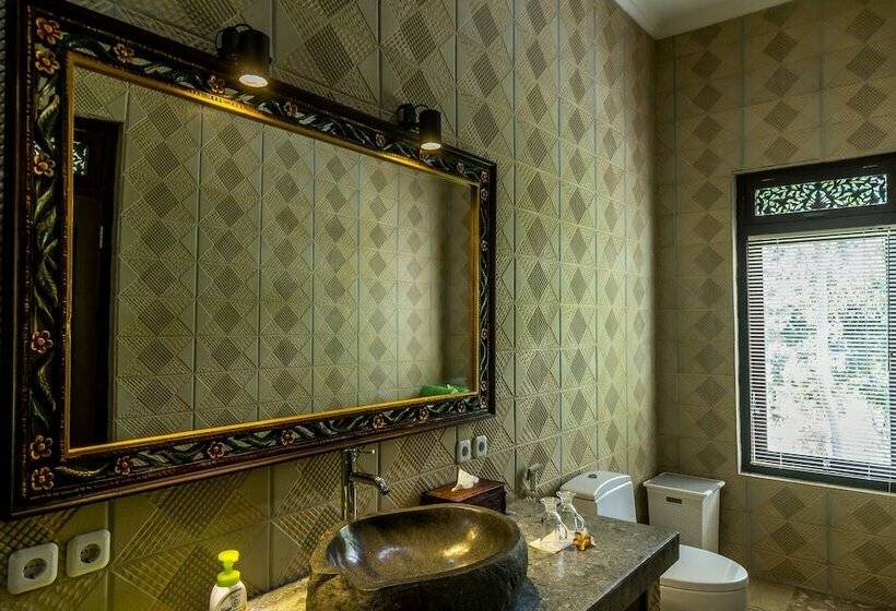 וילה בת חדר שינה 1, Villa Selonding Batu