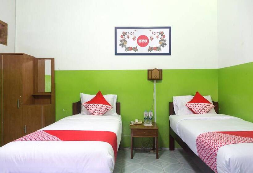 Номер Deluxe, Srikandi Hotel By Oyo Rooms