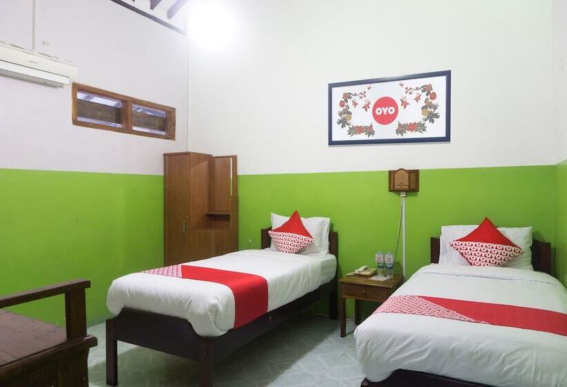 Номер Deluxe, Srikandi Hotel By Oyo Rooms