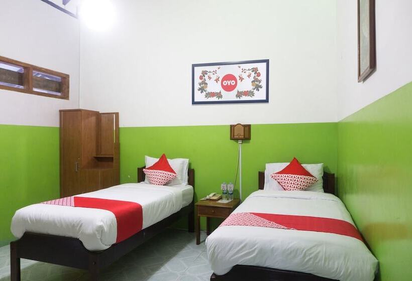 Номер Deluxe, Srikandi Hotel By Oyo Rooms