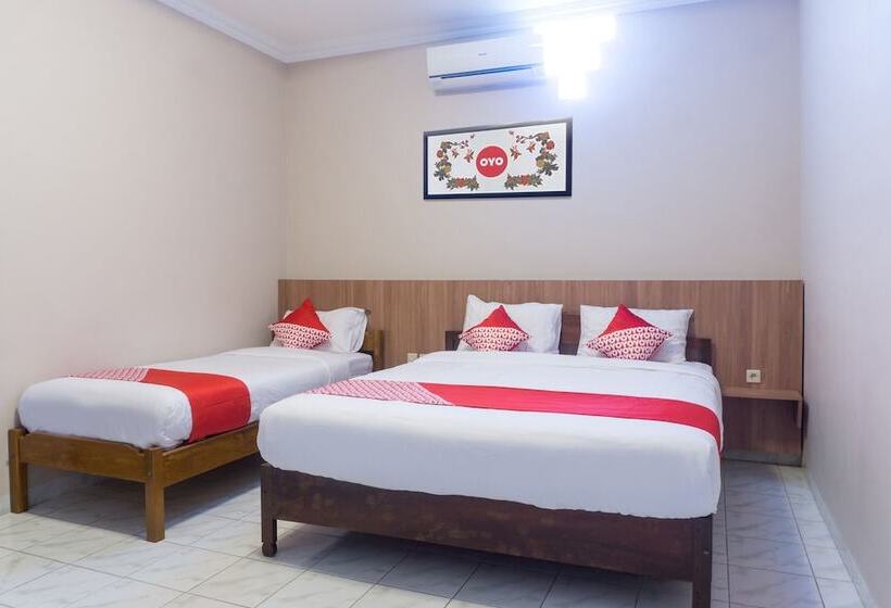 Family Suite, Srikandi Hotel By Oyo Rooms