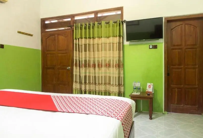 デラックスルーム, Srikandi Hotel By Oyo Rooms