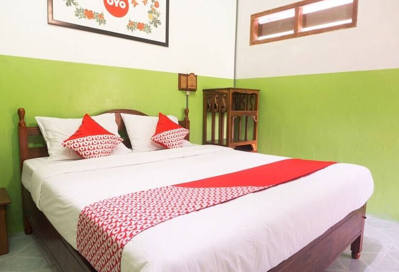 Номер Deluxe, Srikandi Hotel By Oyo Rooms