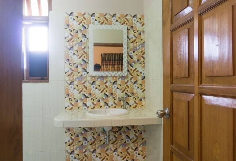 Family Suite, Srikandi Hotel By Oyo Rooms