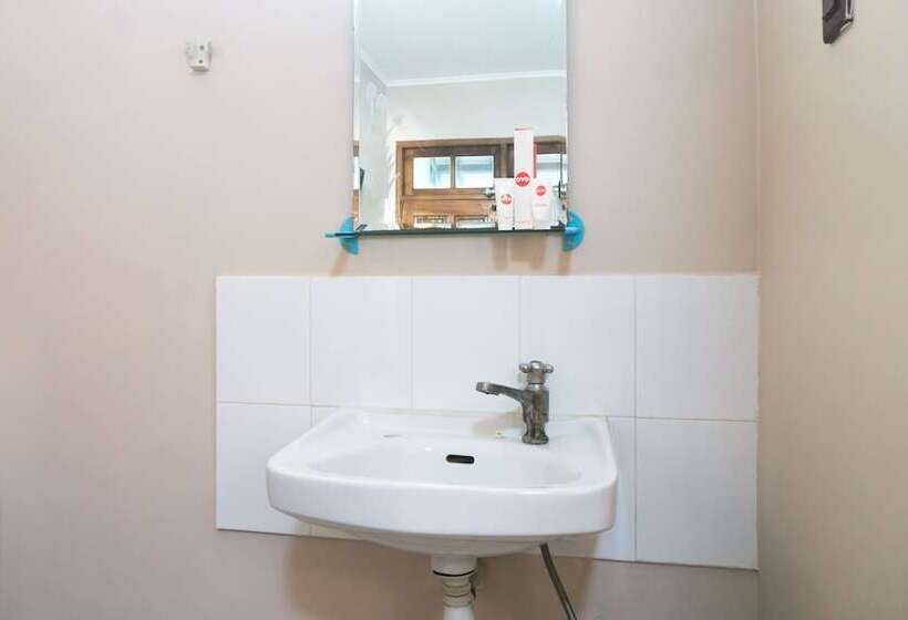 标准间, Srikandi Hotel By Oyo Rooms