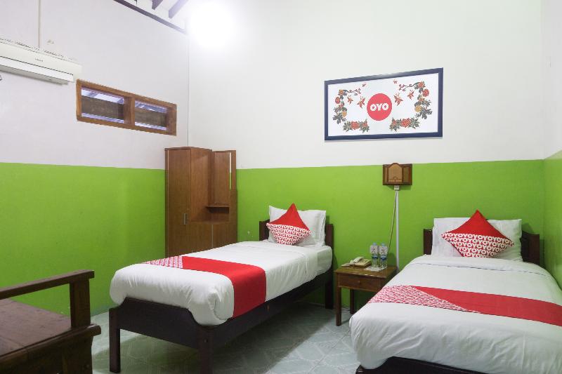 Номер Deluxe, Srikandi Hotel By Oyo Rooms