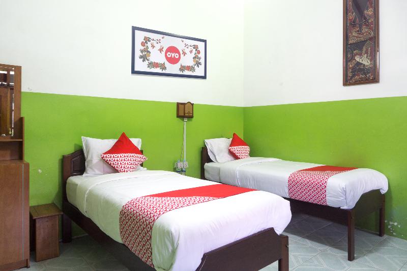 Номер Deluxe, Srikandi Hotel By Oyo Rooms