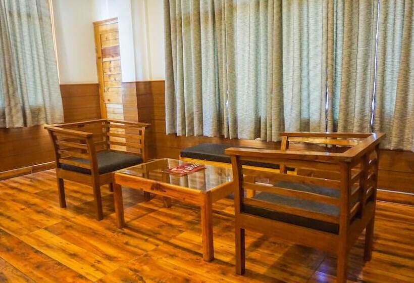 スーペリアシングルルーム, The Tikker Fagu