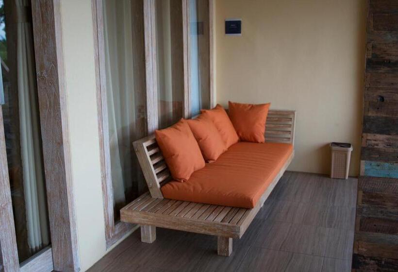 带大床的标准间, Agaliving Medewi