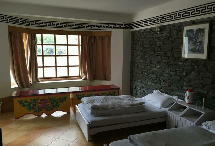 Номер Deluxe Вид на Горы, Gemoor Khar Manor House