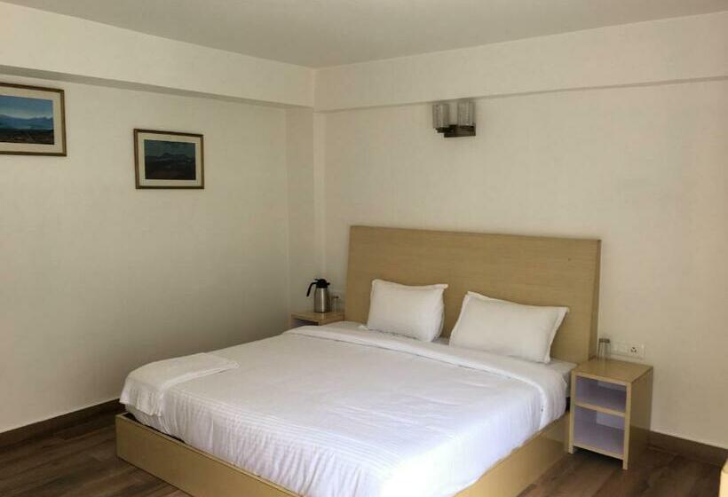 Номер Deluxe Вид на Горы, Gemoor Khar Manor House