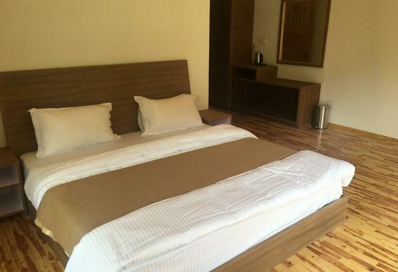 Номер Стандарт Вид на Горы, Gemoor Khar Manor House