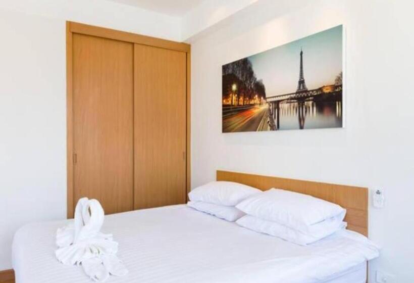 Номер Стандарт с Балконом, Buk Inn Hotel Sha Plus