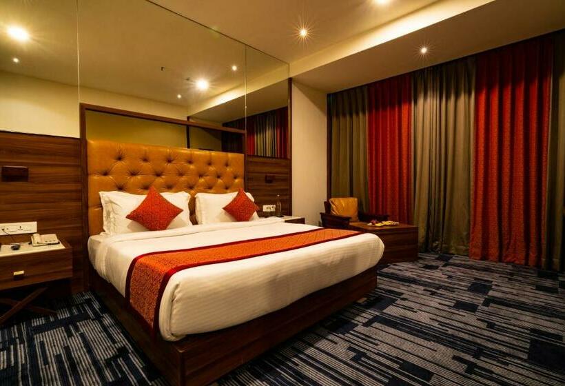 חדר סופריור עם מיטת קינג, Regenta Inn Morbi