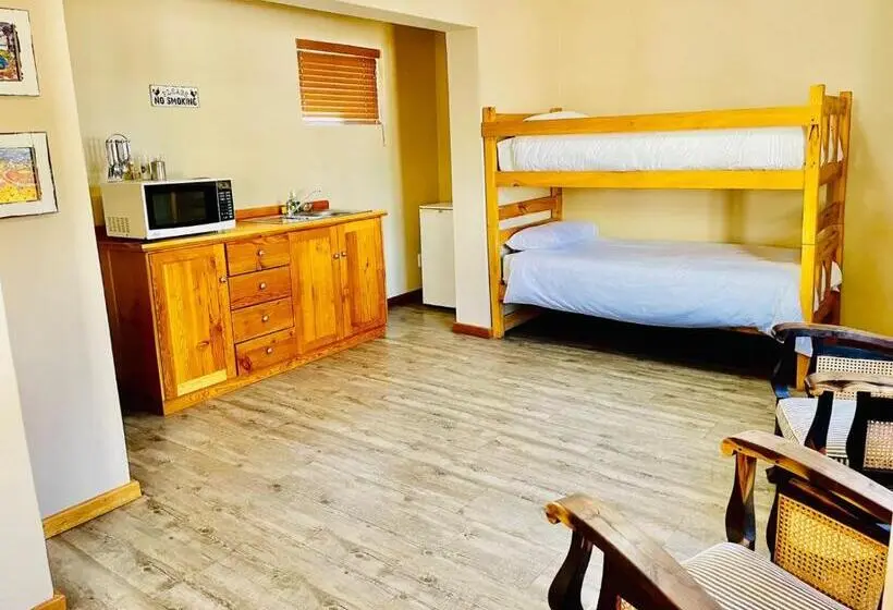 スタンダード４人部屋, Travalia Guest Farm