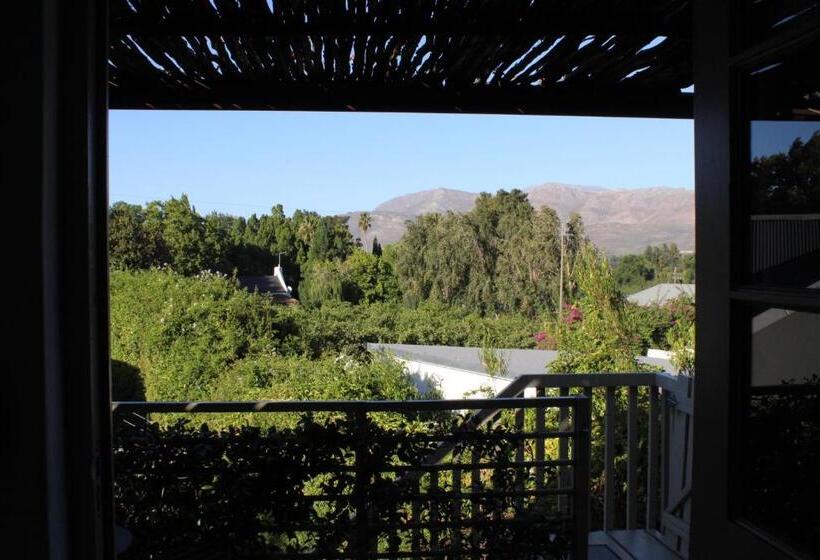 スタンダードルーム, Kimi's Cottage