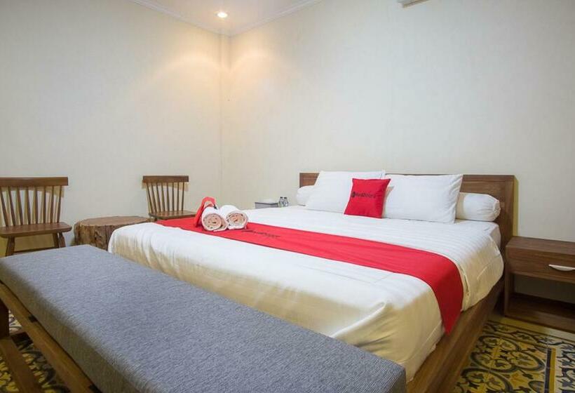 Номер Стандарт, Reddoorz @ Letjend S. Parman Pacitan