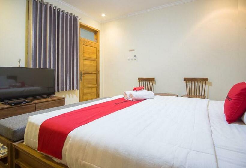 Standard Szoba, Reddoorz @ Letjend S. Parman Pacitan