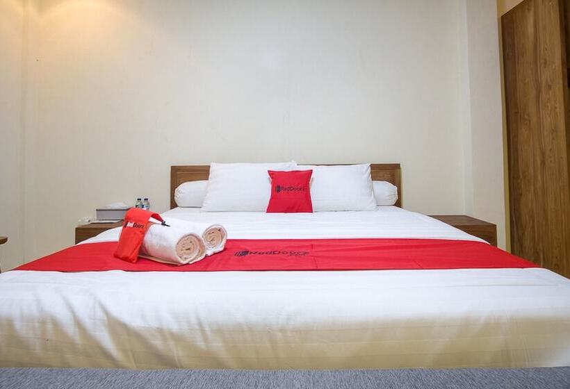 Standard Szoba, Reddoorz @ Letjend S. Parman Pacitan