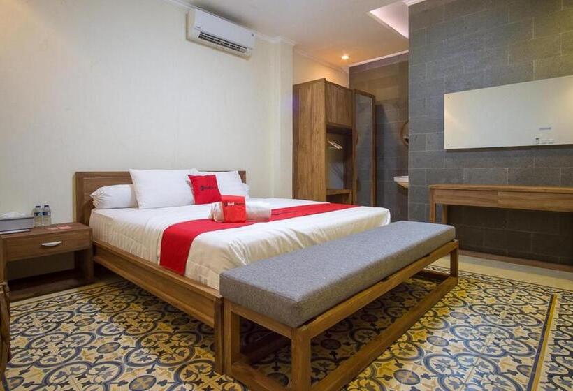 Economy Szoba, Reddoorz @ Letjend S. Parman Pacitan