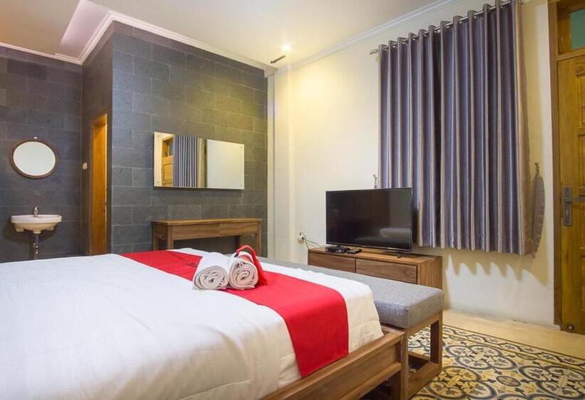 Economy Szoba, Reddoorz @ Letjend S. Parman Pacitan