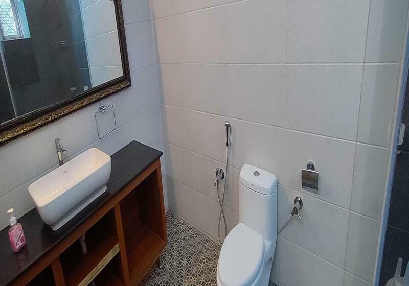 חדר דלוקס, Kstdc Hotel Mayura Pine Top Nandi Hills