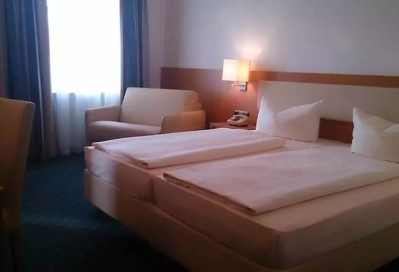 スタンダードトリプルルーム, Akzent Hotel Schranne