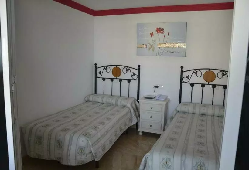 آپارتمان 1 خوابه با چشم‌انداز جانبی دریا, Apartamentos Mediterraneo