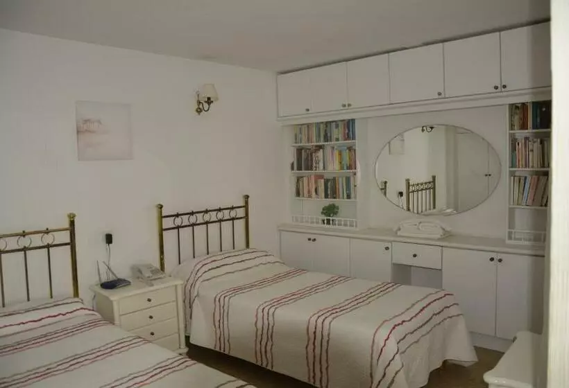 آپارتمان 1 خوابه با چشم‌انداز جانبی دریا, Apartamentos Mediterraneo