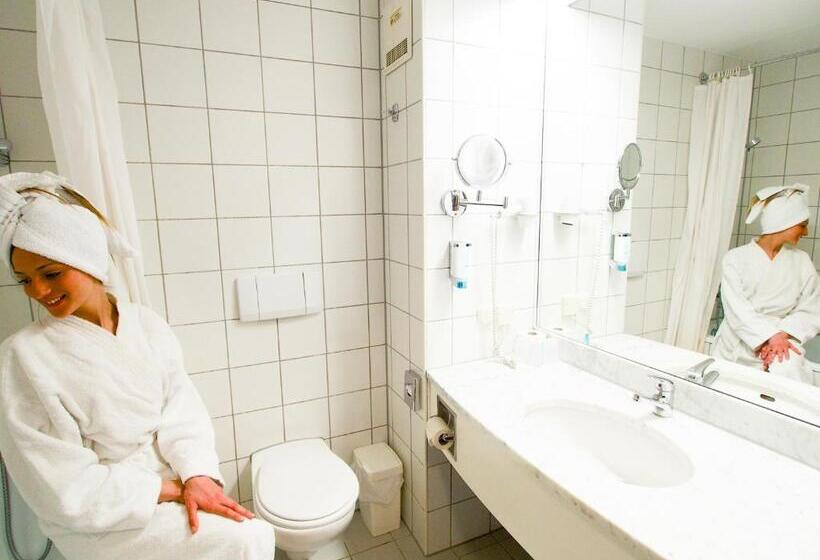 발코니가 있는 스위트, Arion Cityhotel Vienna Und Appartements