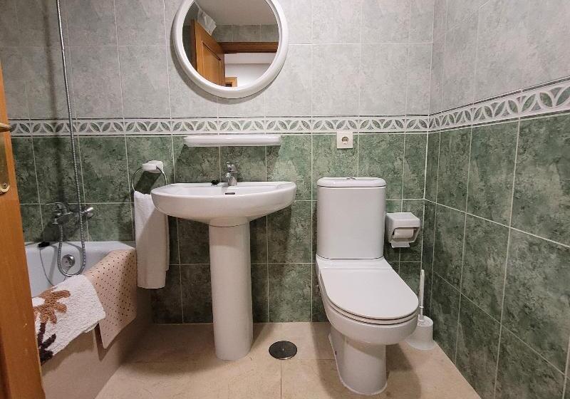 １ベッドルームアパートメント, Gemelos 22