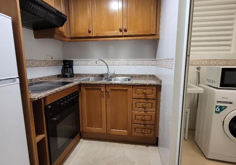 ２ベッドルームアパートメント, Gemelos 22