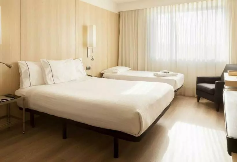 اتاق استاندارد سه نفره, Ac Hotel Córdoba By Marriott