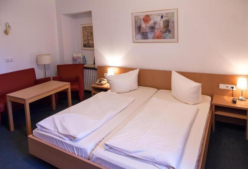 标准三人间, Akzent Hotel Schranne