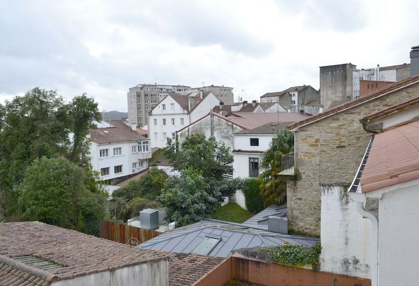 חדר סטנדרט לארבעה, Alda Avenida