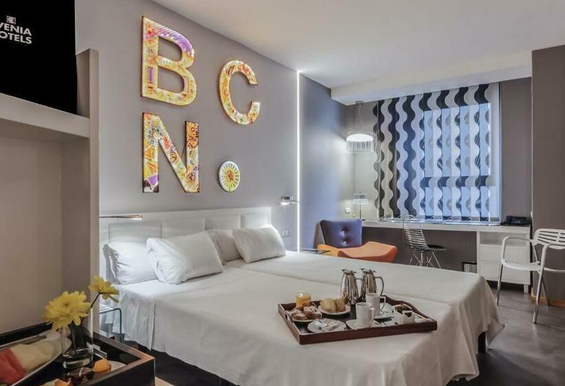 Номер Стандарт, Evenia Rossello