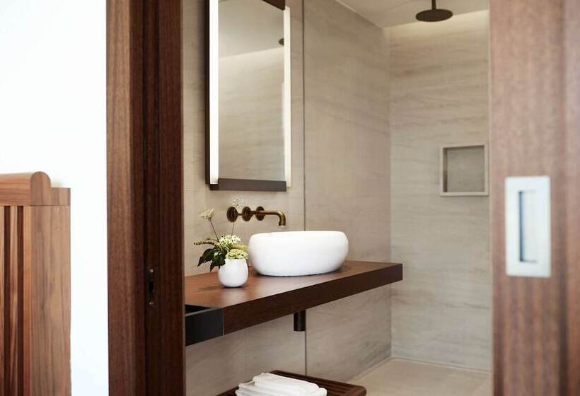 Номер Deluxe, Nobu Hotel Barcelona