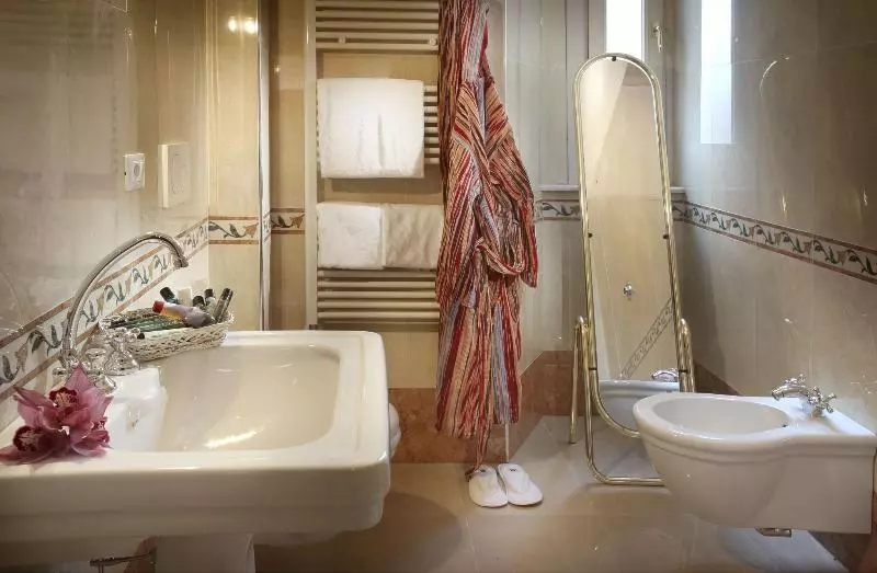 スーペリアールーム, Grand Hotel Plaza & Locanda Maggiore