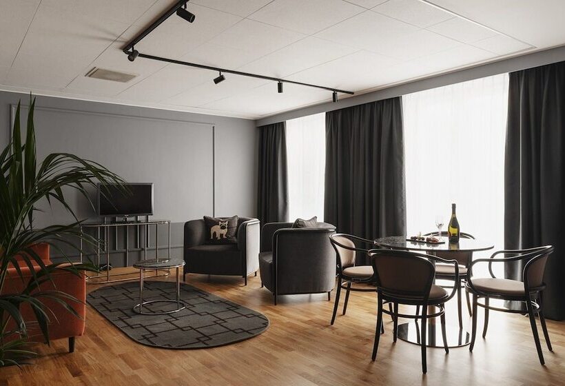 スイート, Hasselbacken