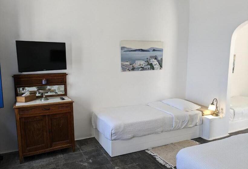 Family studio with view, Heliotopos