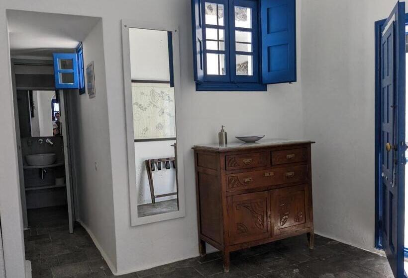 Family studio with view, Heliotopos