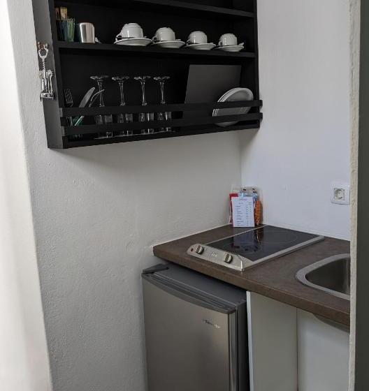 Family studio with view, Heliotopos