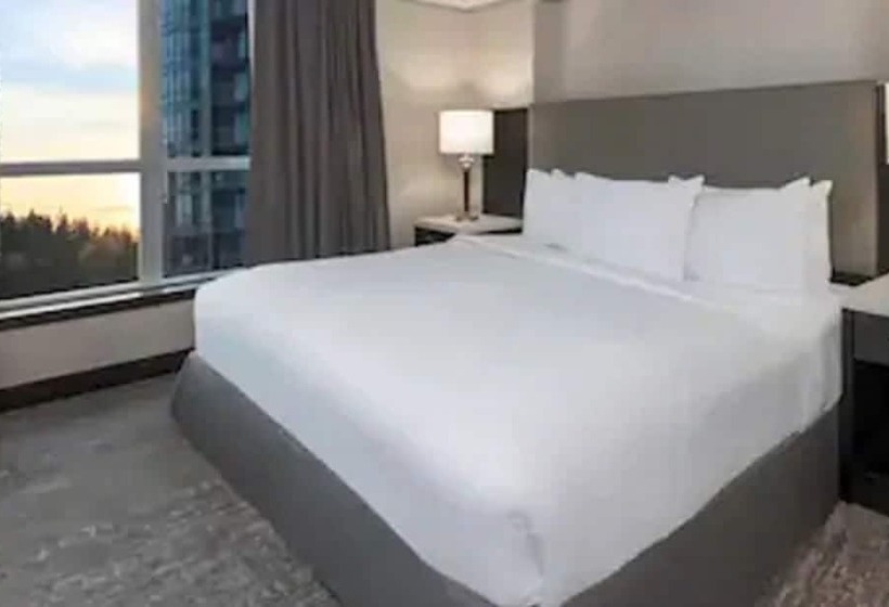 חדר דלוקס, Hilton Vancouver Metrotown